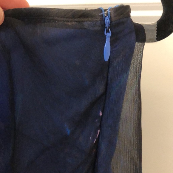 Elizabeth and James Dress - Picture 11 of 11